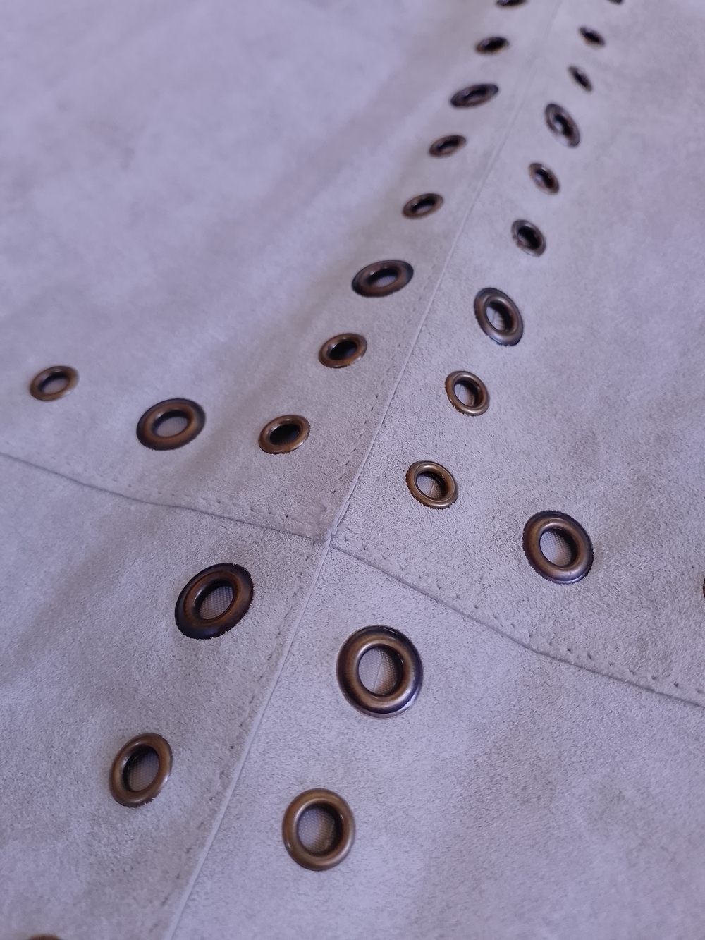 Vintage LEATHER Studded Cream Midi Skirt SANDRA ANGLOZZI - Picture 6 of 12
